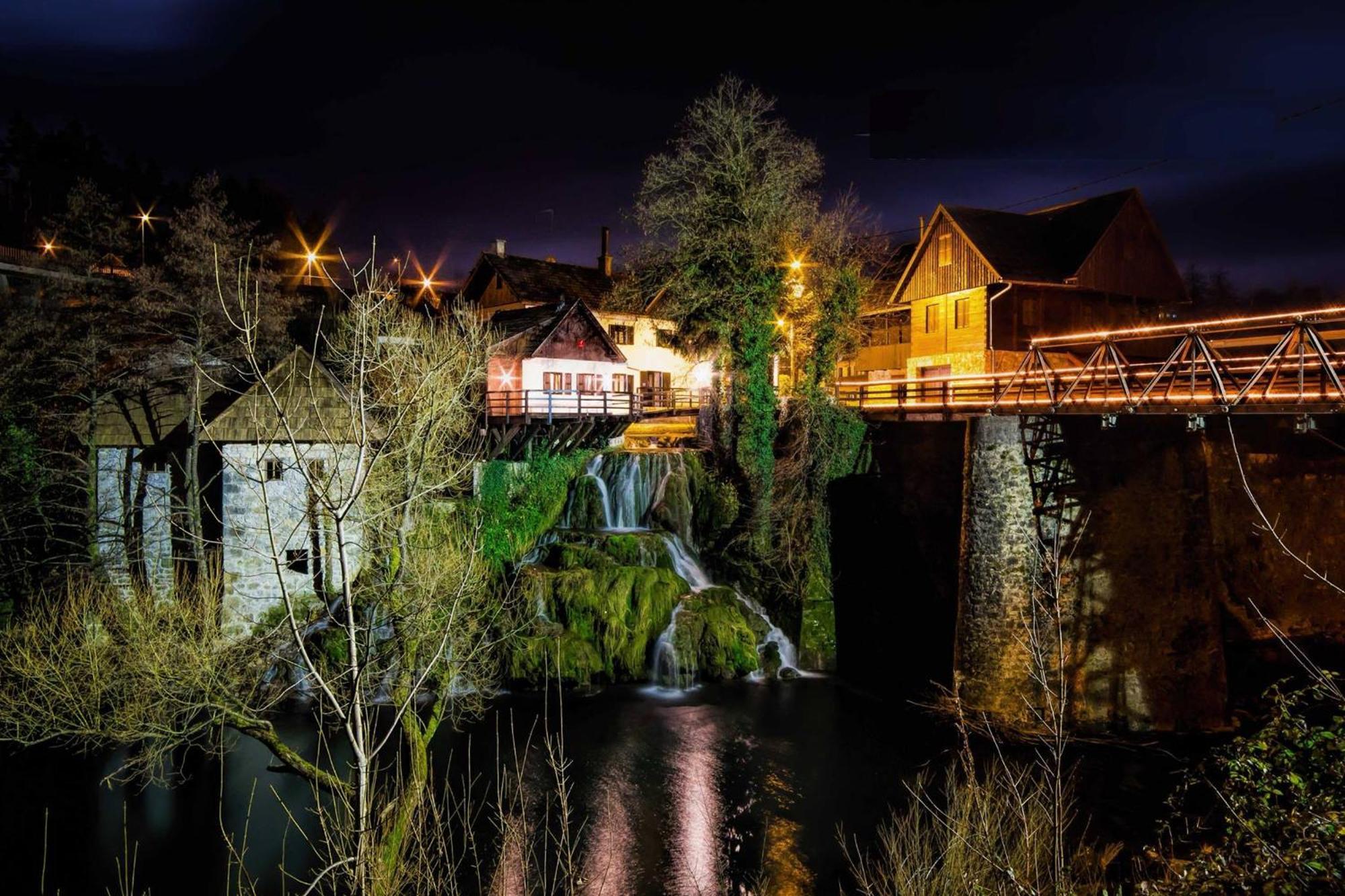 House Osana Hotell Grabovac  Exteriör bild