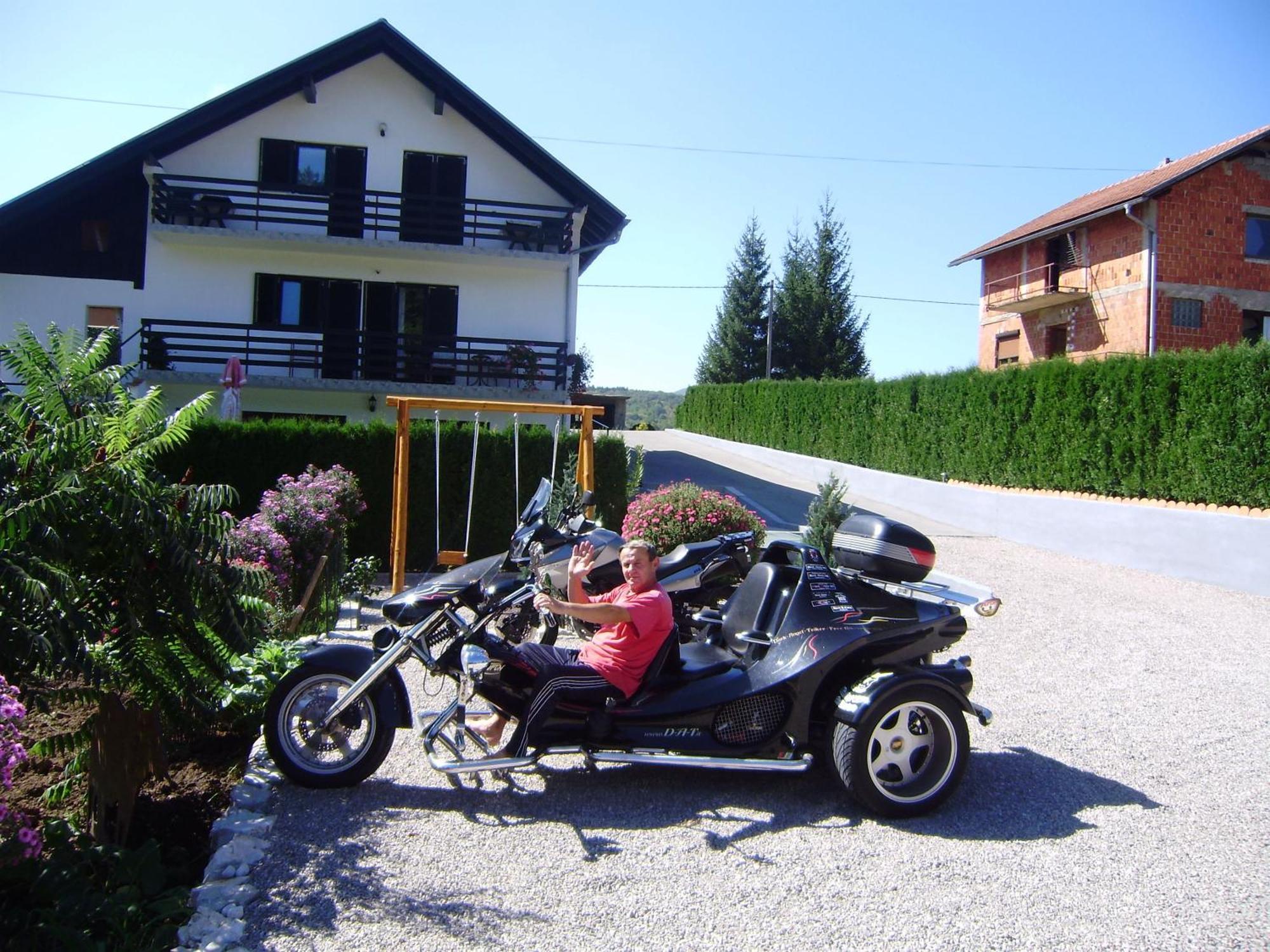 House Osana Hotell Grabovac  Exteriör bild