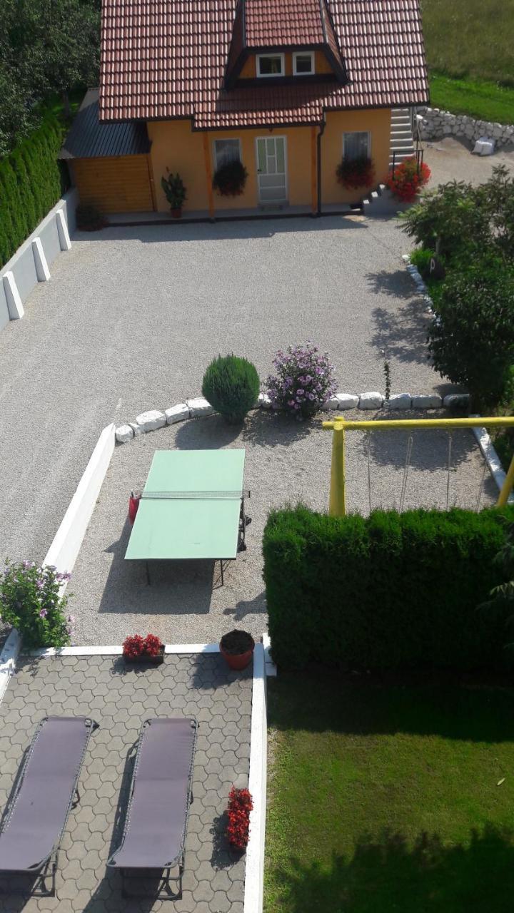 House Osana Hotell Grabovac  Exteriör bild