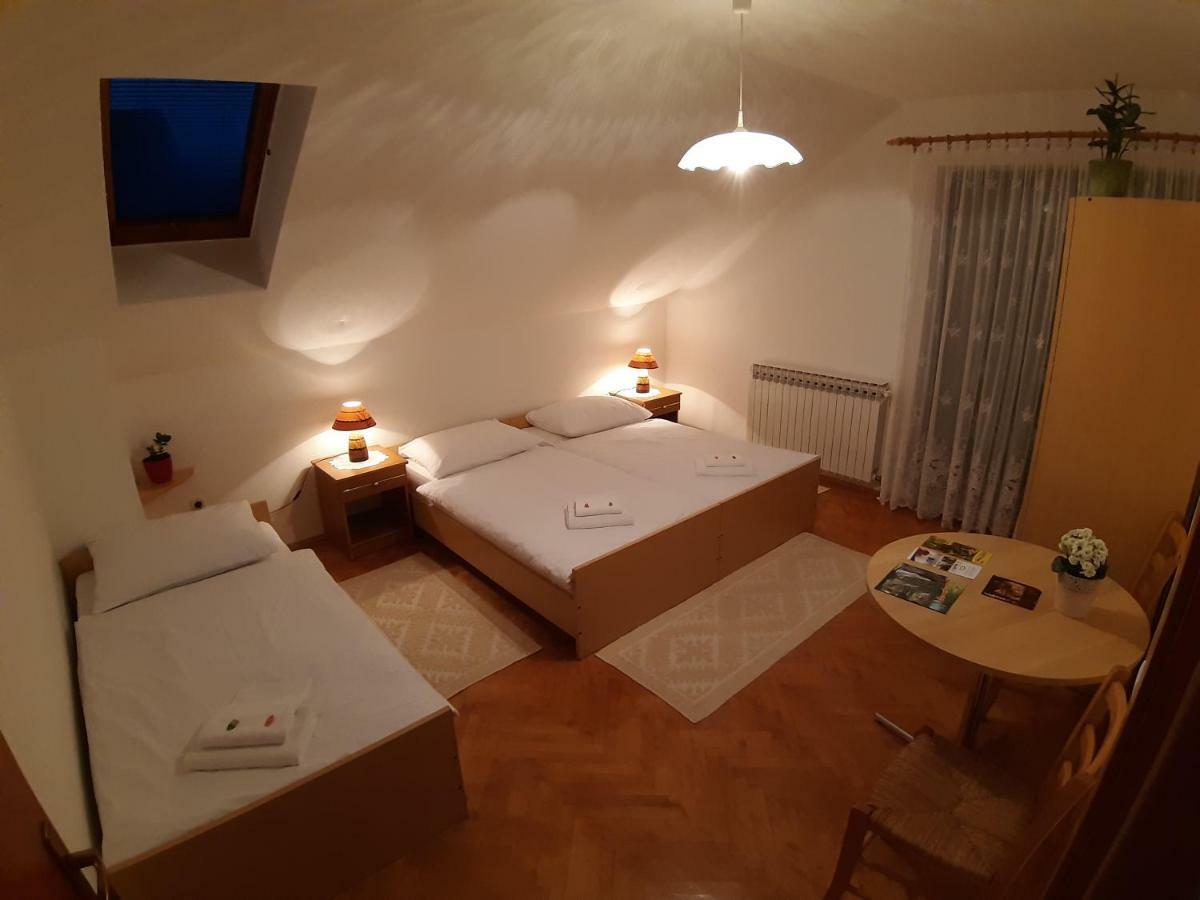 House Osana Hotell Grabovac  Exteriör bild